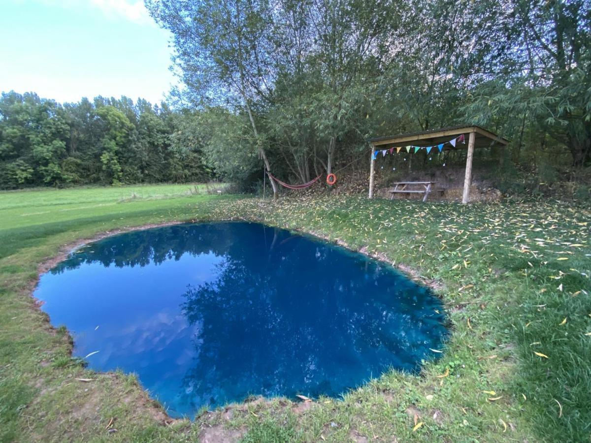 Arcadia Safari Tent In Private 5 Acre Field Wrexham Exterior photo